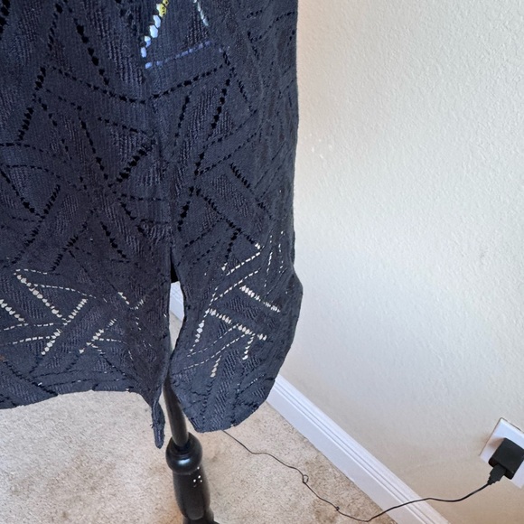 Banana Republic Black Textured Women's Sweatshirt - Picture 4 of 6